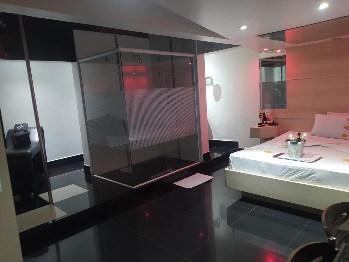 Motel La Folia Ribeirao Preto Exterior photo